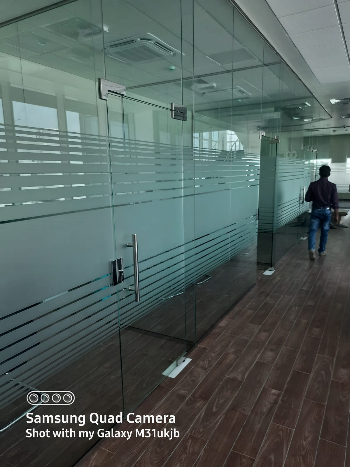 TEMPERED GLASS WORKS IN MUSCAT